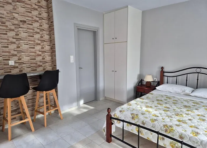 Casa Di Pietro 2 * Φάρσα