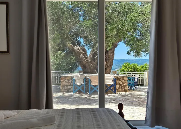 Casa Di Pietro 2 Φάρσα